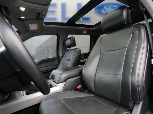 Used 2019 Ford F250 Lariat w/ Lariat Ultimate Package AWD/4WD image 12