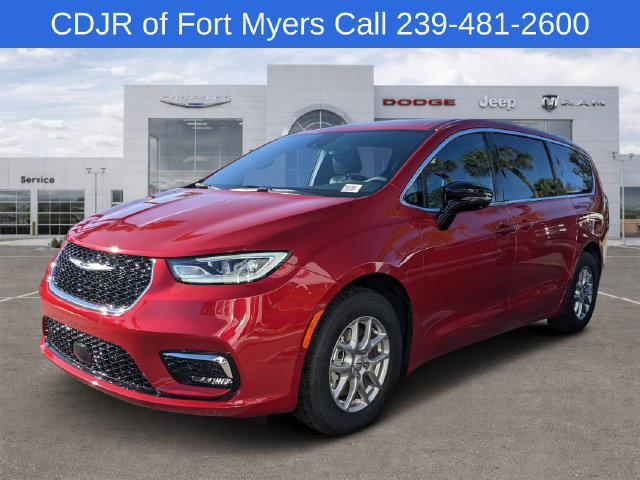 New 2026 Chrysler Pacifica Select FWD image 5