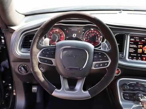 Used 2023 Dodge Challenger SRT Hellcat Widebody image 19