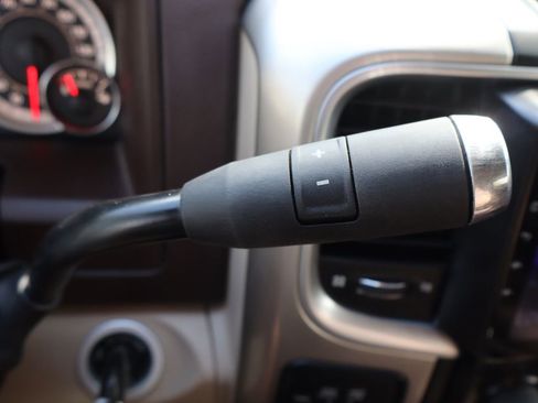 Used 2018 RAM 3500 Big Horn image 32