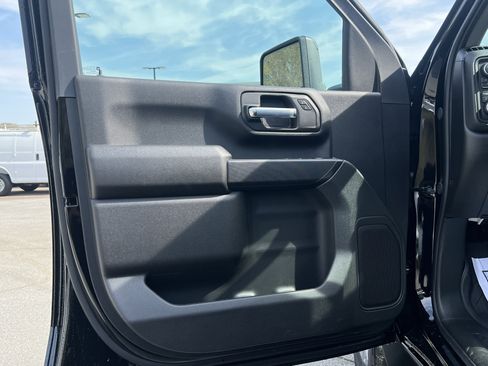 New 2026 Chevrolet Silverado 2500 Custom AWD/4WD image 15