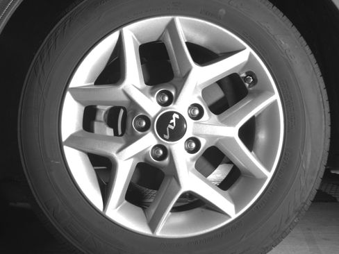 Used 2025 Kia Soul LX w/ LX Technology Package image 12