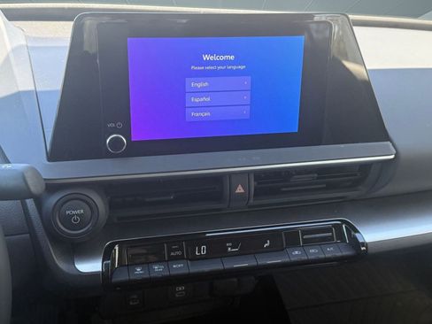 Used 2024 Toyota Prius LE image 22