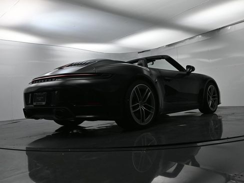 Certified 2026 Porsche 911 Carrera S image 60