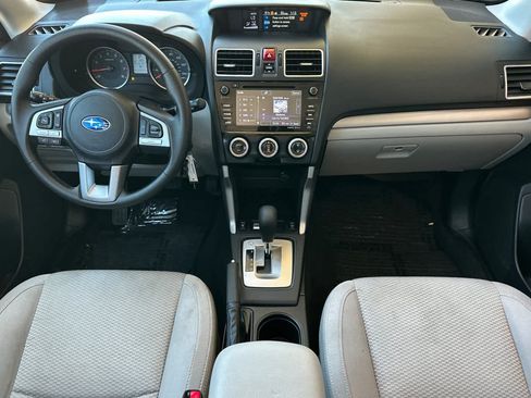 Used 2018 Subaru Forester 2.5i Premium w/ All-Weather Package AWD/4WD image 12