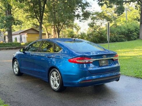 Used 2018 Ford Fusion SE FWD image 6