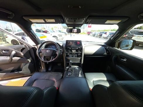 Used 2022 Nissan Armada SL w/ Midnight Edition Package RWD image 27