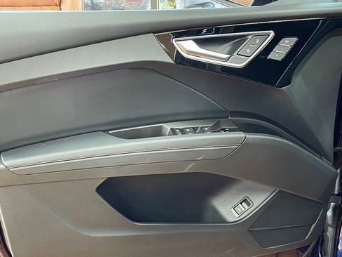 Used 2023 Audi Q4 e-tron Prestige w/ Black Optic Package image 15