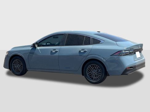 New 2027 Nissan Sentra SV w/ Floor Mat Package FWD image 3