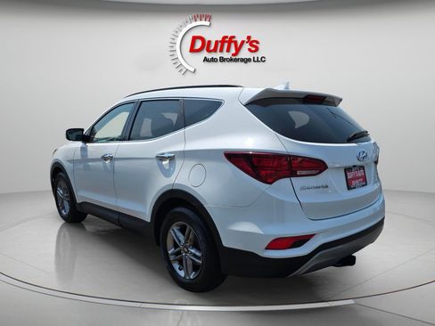 Used 2017 Hyundai Santa Fe Sport FWD image 16