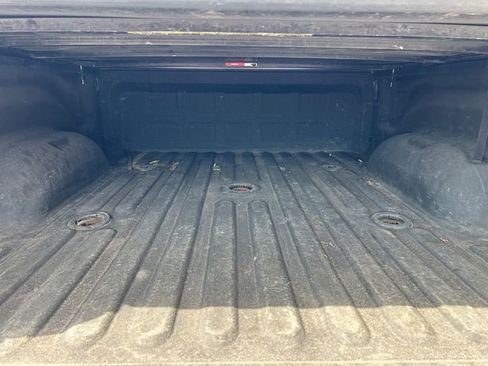 Used 2017 RAM 2500 Tradesman w/ Chrome Appearance Group image 19