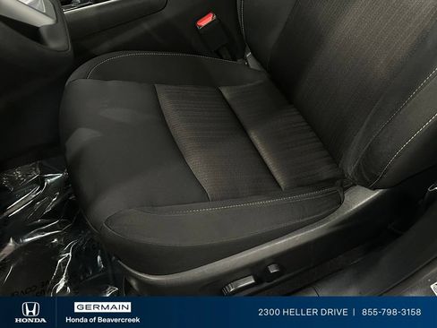 Used 2025 Nissan Altima 2.5 SV FWD image 19