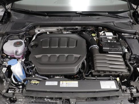 New 2026 Volkswagen Golf image 28