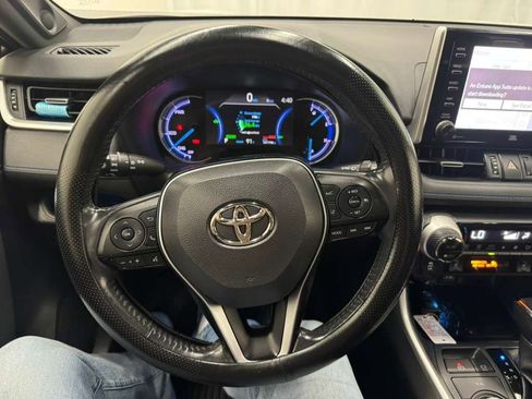 Used 2019 Toyota RAV4 XSE AWD/4WD image 25