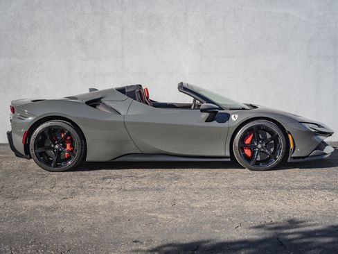 Certified 2025 Ferrari SF90 Spider image 7