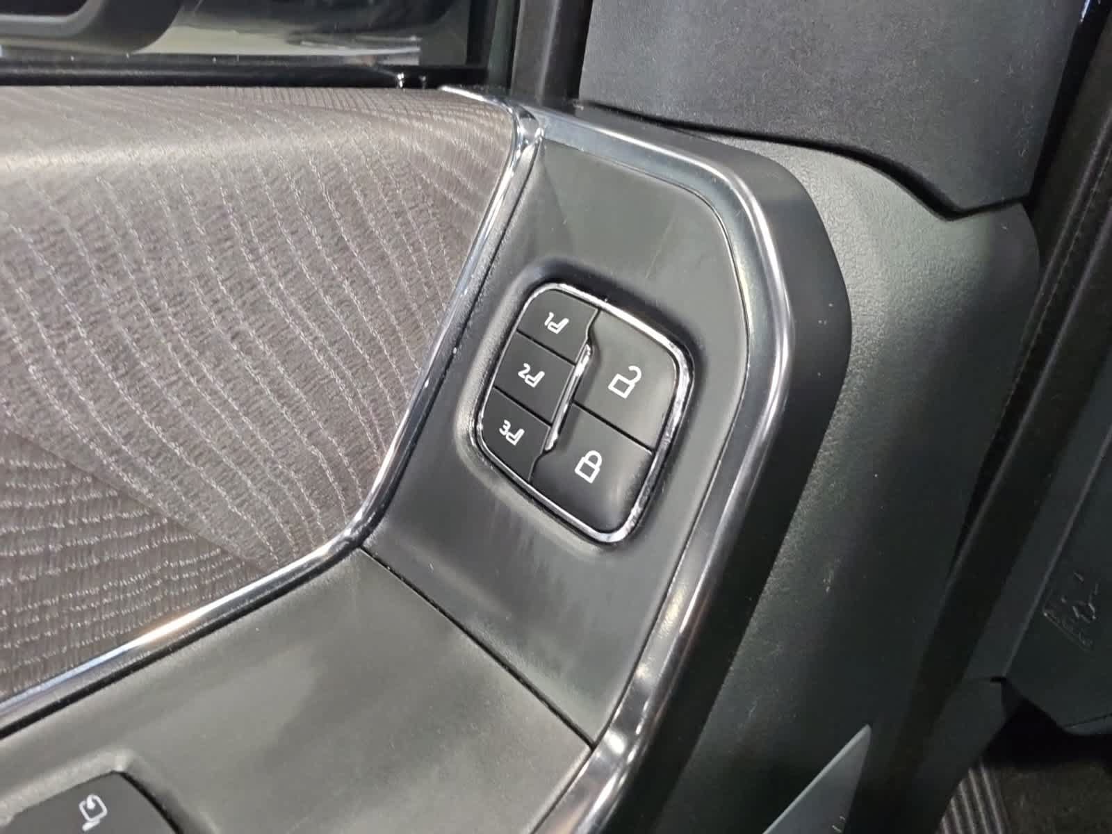 Used 2021 Ford F150 Platinum w/ Equipment Group 701A High AWD/4WD image 26