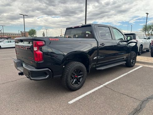 Used 2024 Chevrolet Silverado 1500 Custom Trail Boss AWD/4WD image 3