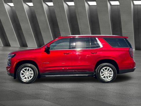 Used 2026 Chevrolet Tahoe LT RWD image 7