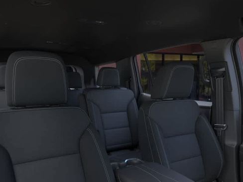 New 2026 Chevrolet Traverse LT w/ LPO, Floor Liner Package FWD image 24