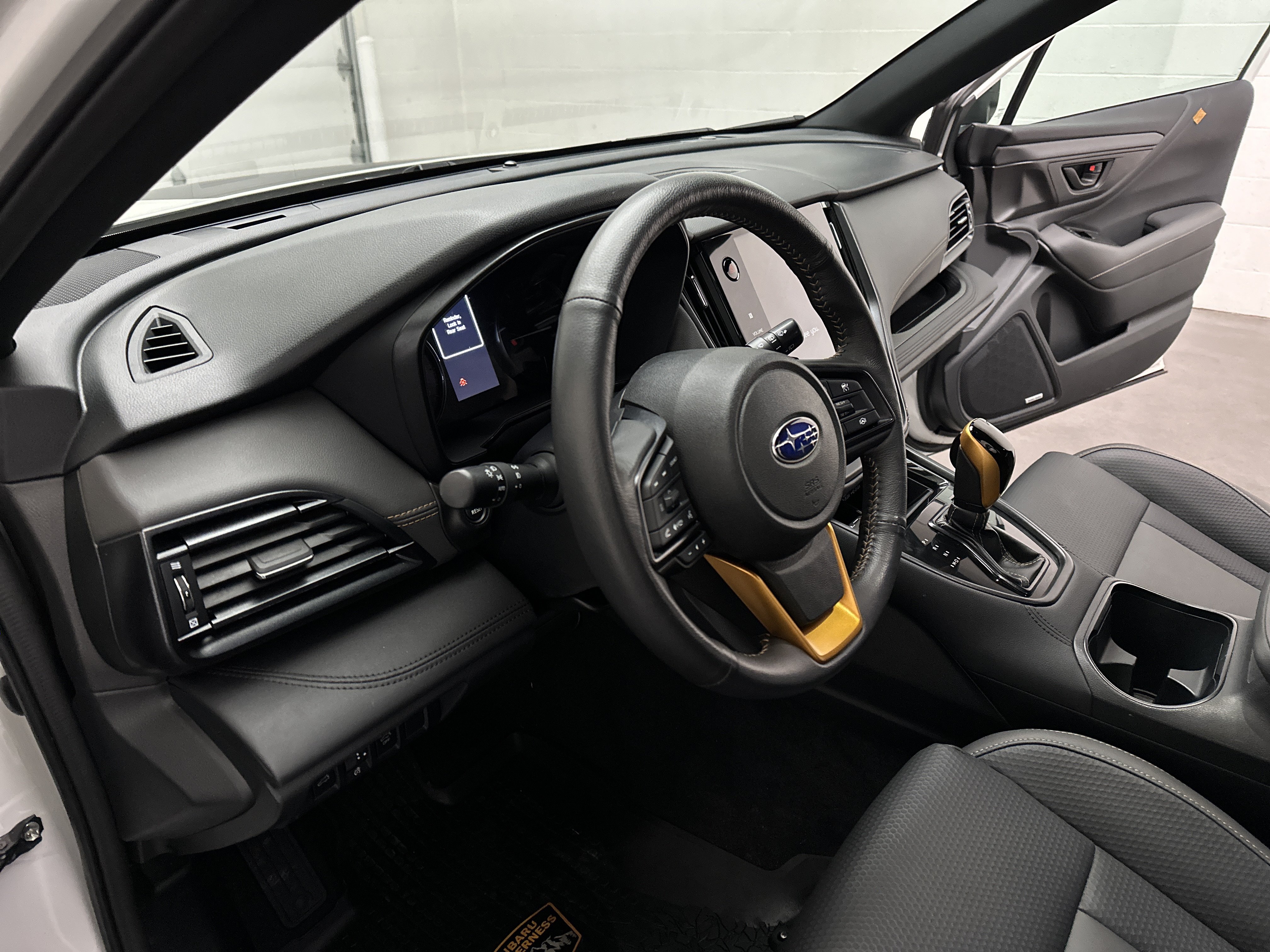 Used 2025 Subaru Outback Wilderness AWD/4WD image 18