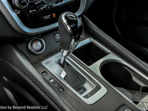 Used 2020 Nissan Murano Platinum w/ Cargo Package image 43