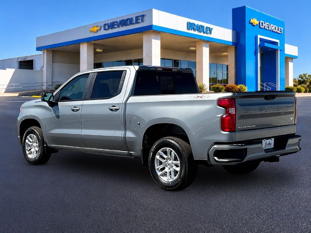 New 2026 Chevrolet Silverado 1500 RST w/ Convenience Package II AWD/4WD image 3