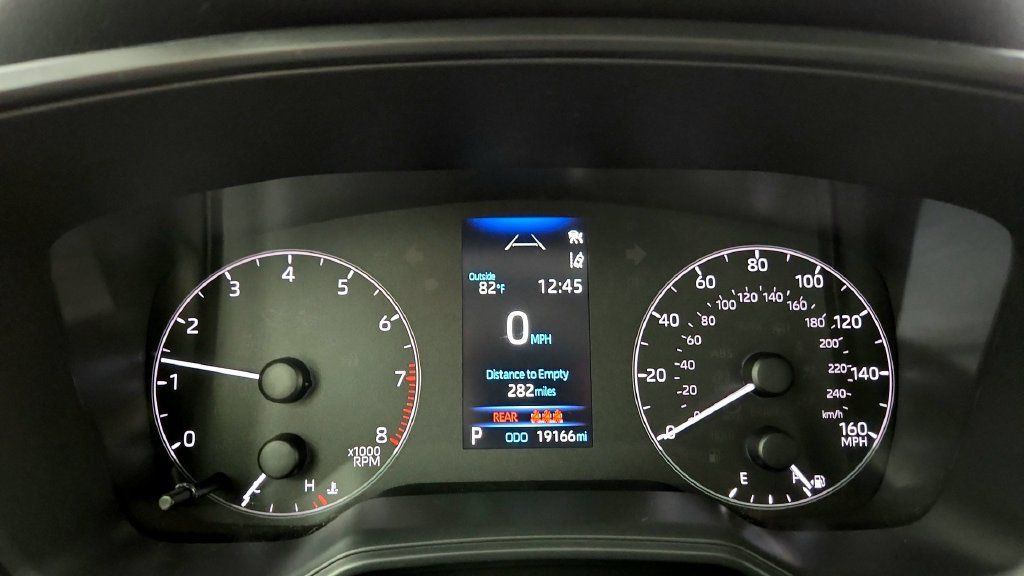 Used 2023 Toyota Corolla LE w/ Carpet Mat Package (TMS) FWD image 26