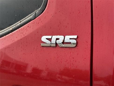 Used 2022 Toyota Tacoma SR5 image 28