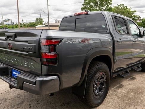 New 2026 Nissan Frontier PRO-4X w/ Pro-4x Convenience Package AWD/4WD image 4