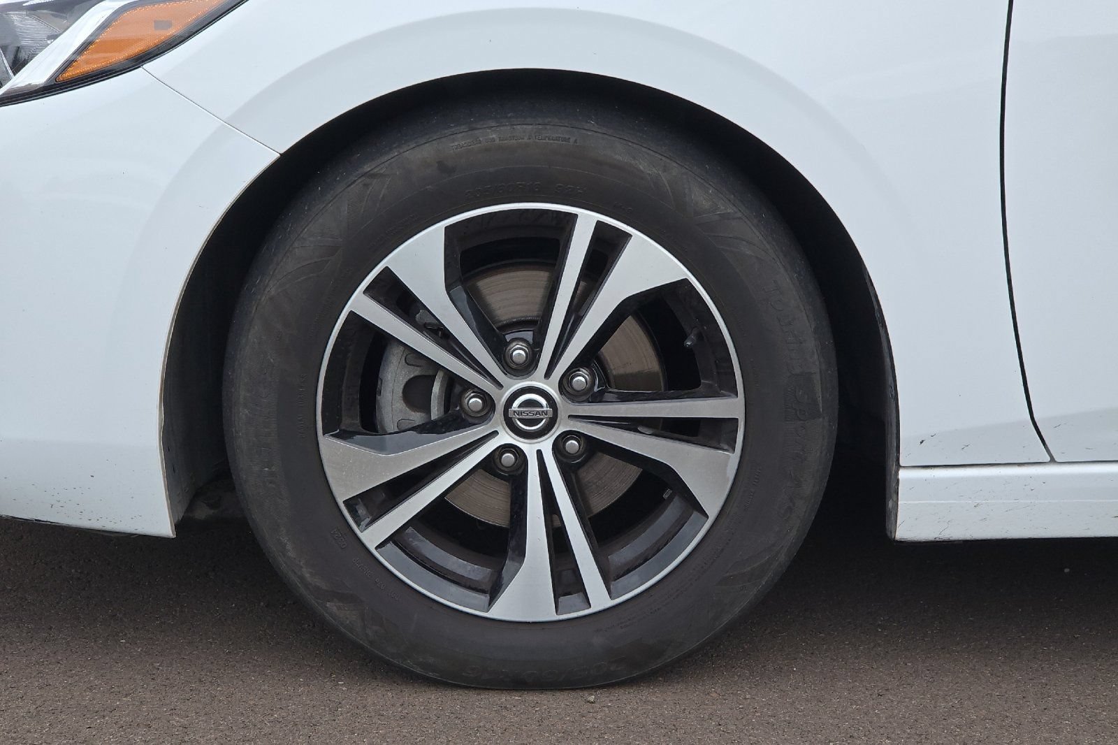 Used 2023 Nissan Sentra SV FWD image 25
