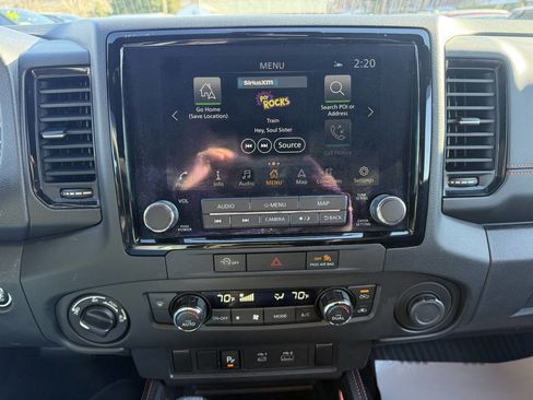 Used 2023 Nissan Frontier PRO-4X w/ Technology Package image 33