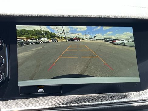 Used 2023 Buick Envision Preferred FWD image 33