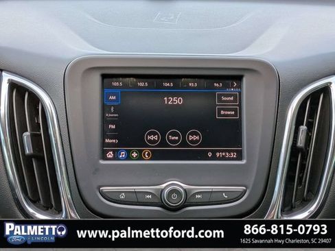 Used 2021 Chevrolet Equinox LT FWD image 19