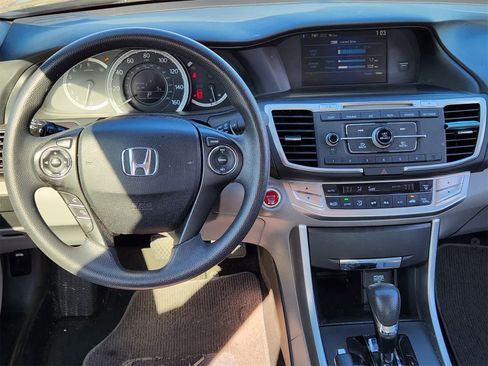 Used 2014 Honda Accord EX image 26