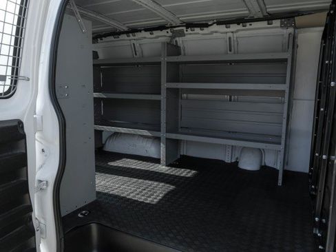 Used 2020 GMC Savana 2500 w/ Driver Convenience Package image 41