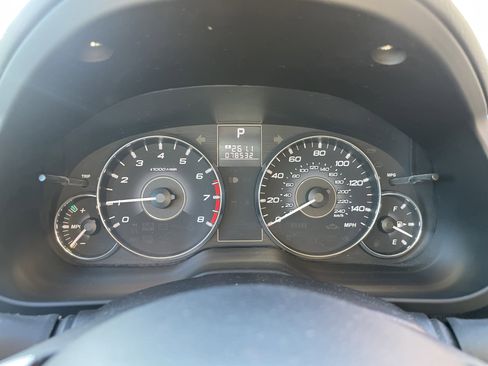 Used 2011 Subaru Outback 2.5i Premium w/ All-Weather Pkg image 16