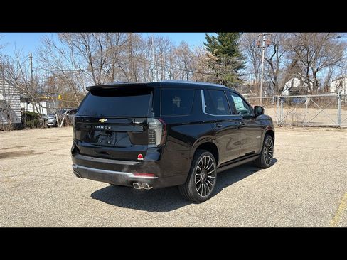 New 2026 Chevrolet Tahoe High Country AWD/4WD image 5