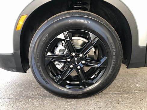 Certified 2025 Chevrolet Blazer LT w/ Convenience Package image 4