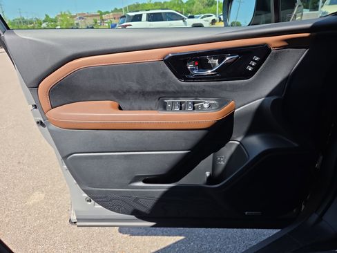 New 2026 Subaru Forester Touring image 11