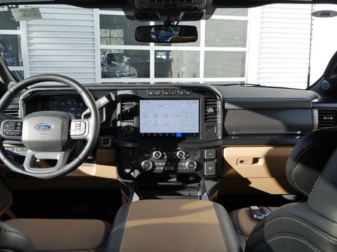 Used 2024 Ford F250 Lariat w/ Lariat Ultimate Package image 10