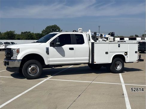 Used 2020 Ford F350 XL w/ Power Equipment Group AWD/4WD image 1