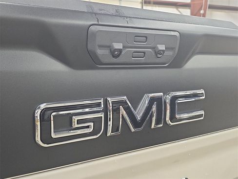 New 2026 GMC Sierra 1500 AT4X w/ AT4X AEV Edition image 14