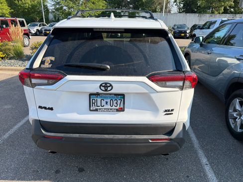 Used 2024 Toyota RAV4 XLE w/ Convenience Package AWD/4WD image 5