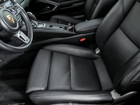 Used 2018 Porsche 911 GT3 RS image 16