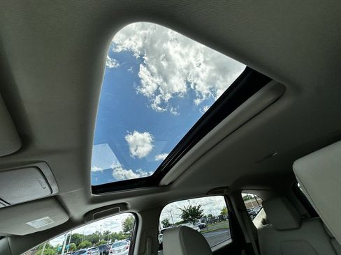 Used 2017 Honda CR-V EX-L image 36