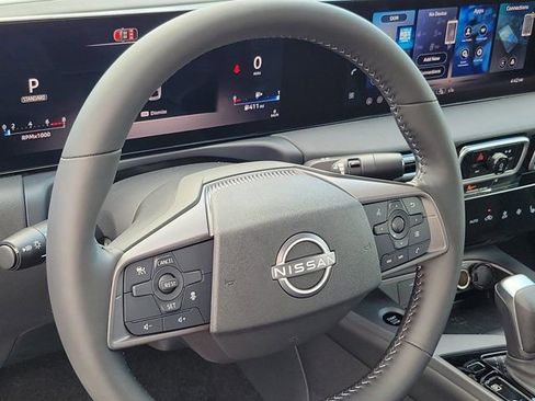 New 2026 Nissan Sentra SV w/ SV Convenience Package FWD image 9