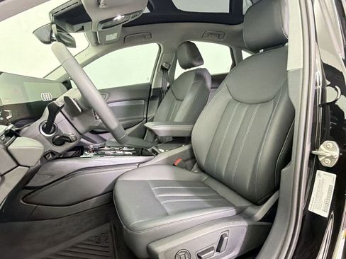 Used 2025 Audi A5 2.0T Premium image 5