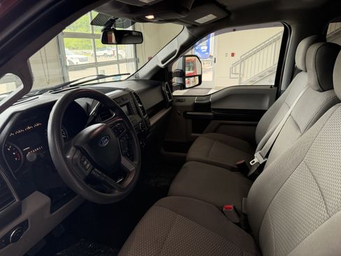 Used 2017 Ford F150 XLT w/ XTR Package AWD/4WD image 10
