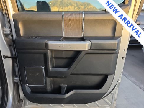 Used 2020 Ford F250 Lariat w/ Lariat Value Package image 36