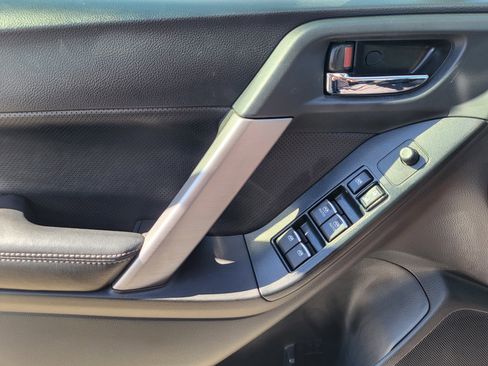 Used 2017 Subaru Forester 2.5i Limited image 21